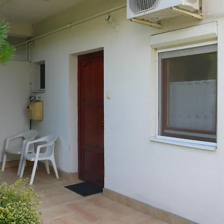 Nyarido Apartman